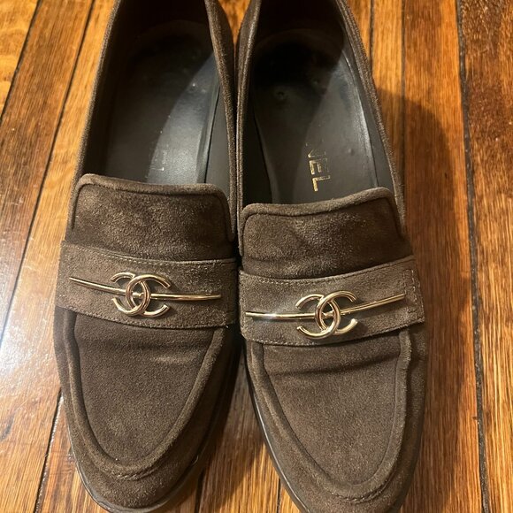 Chanel Loafers - Picture 1 of 16